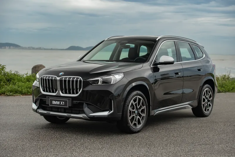 Carro importado comprado com carta de crédito
